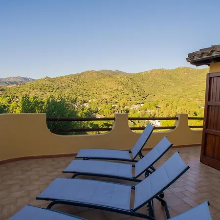 Cann'e Sisa Luxury Perla Marina B アパート *